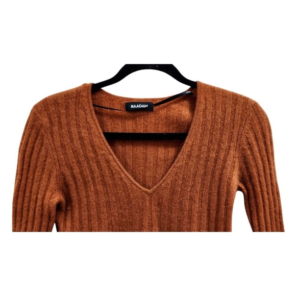 naadam women's sweater size XS long sleeve knit cashmere camel brown - Picture 3 of 8